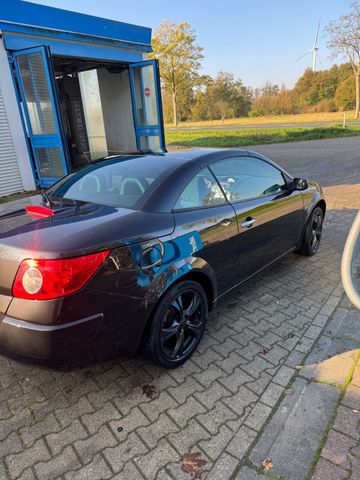 Renault Megane 2 CCoupé-Cabriolet  2.0 16V 