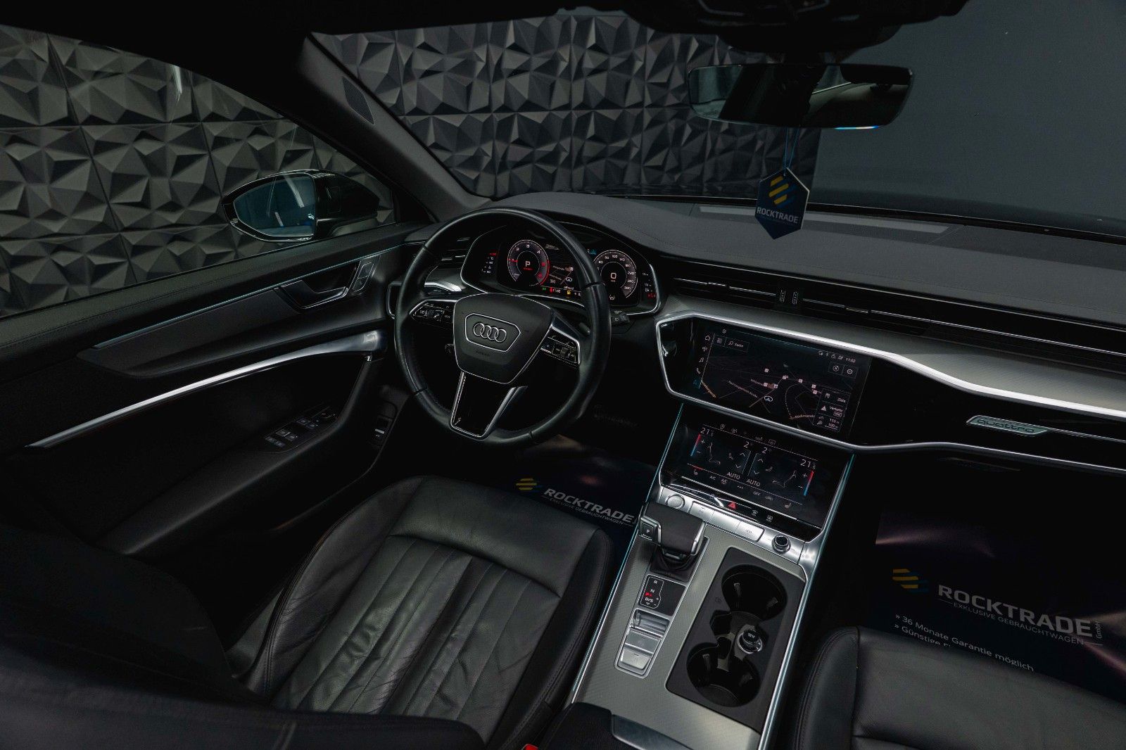 Fahrzeugabbildung Audi A6 Avant 45 TDI quattro Sport design *Pano*ACC*