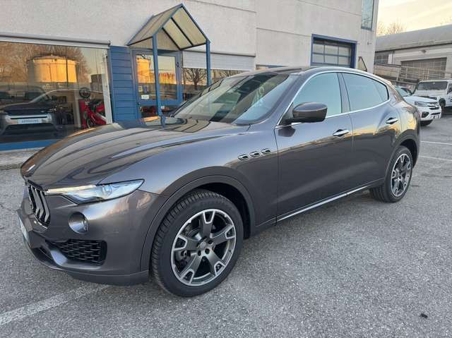 Maserati Levante 3.0 V6 250cv auto