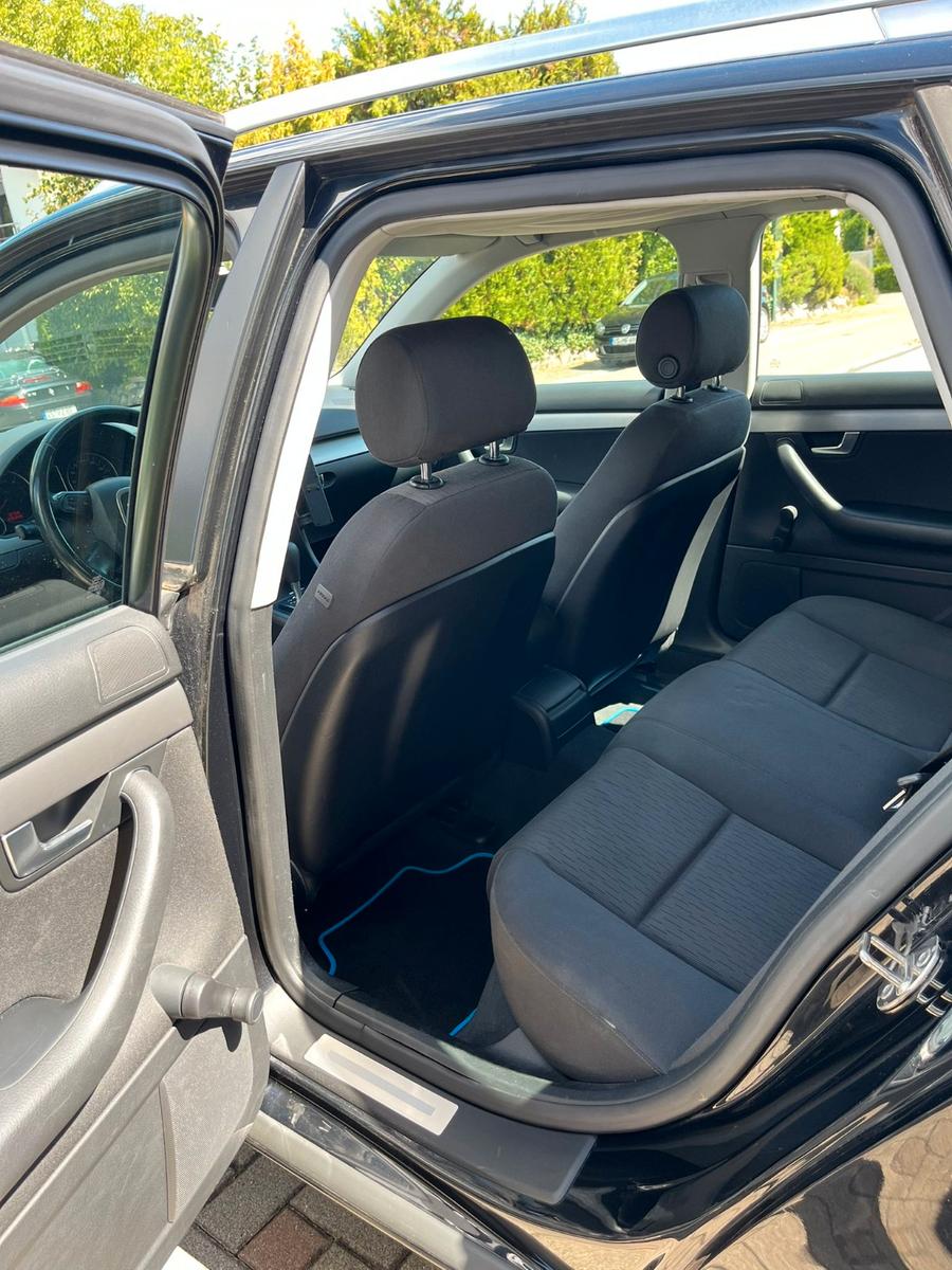 Audi A4 2006 — photo 6