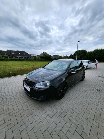 Volkswagen Golf 5 Gti 2.0 TFSI (eventuell Tauschen)