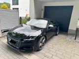 Audi TTS Coupe 2.0 TFSI S tronic quattro - - schwarze Audi TTS