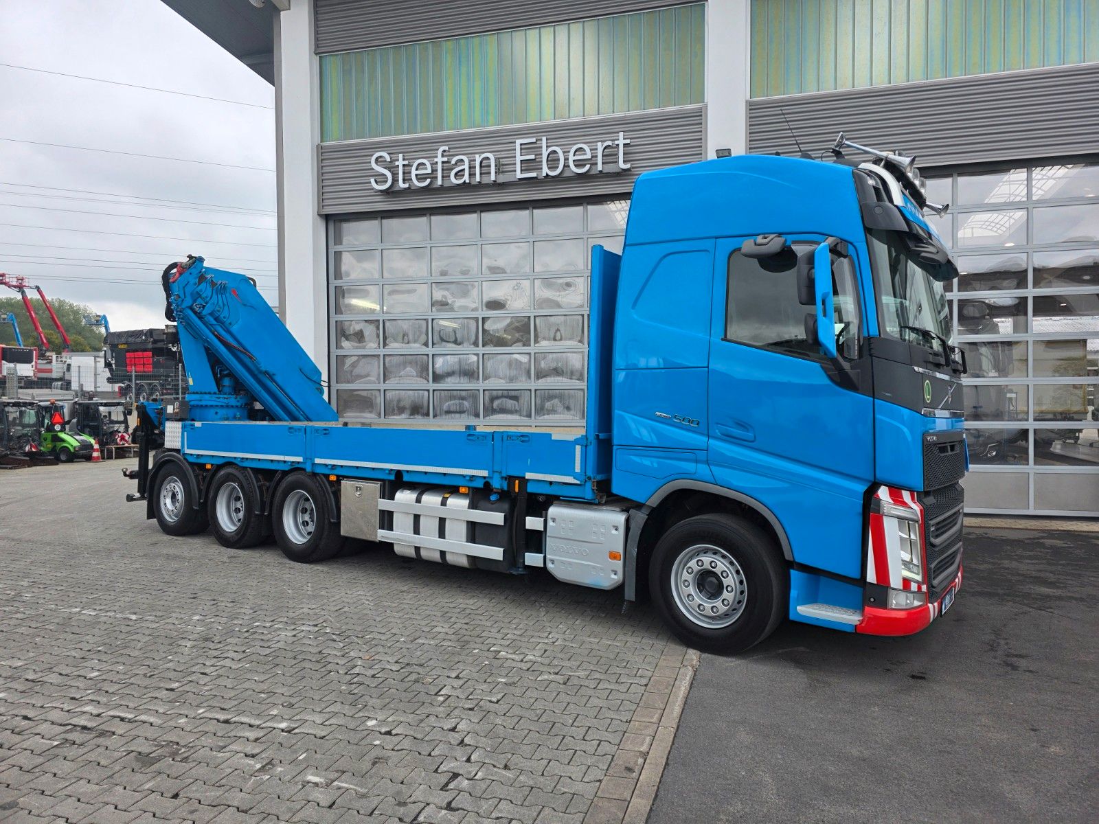 Fahrzeugabbildung Volvo FH 500 MKG HLK 531 HP a7 Funk NLA gelenkt
