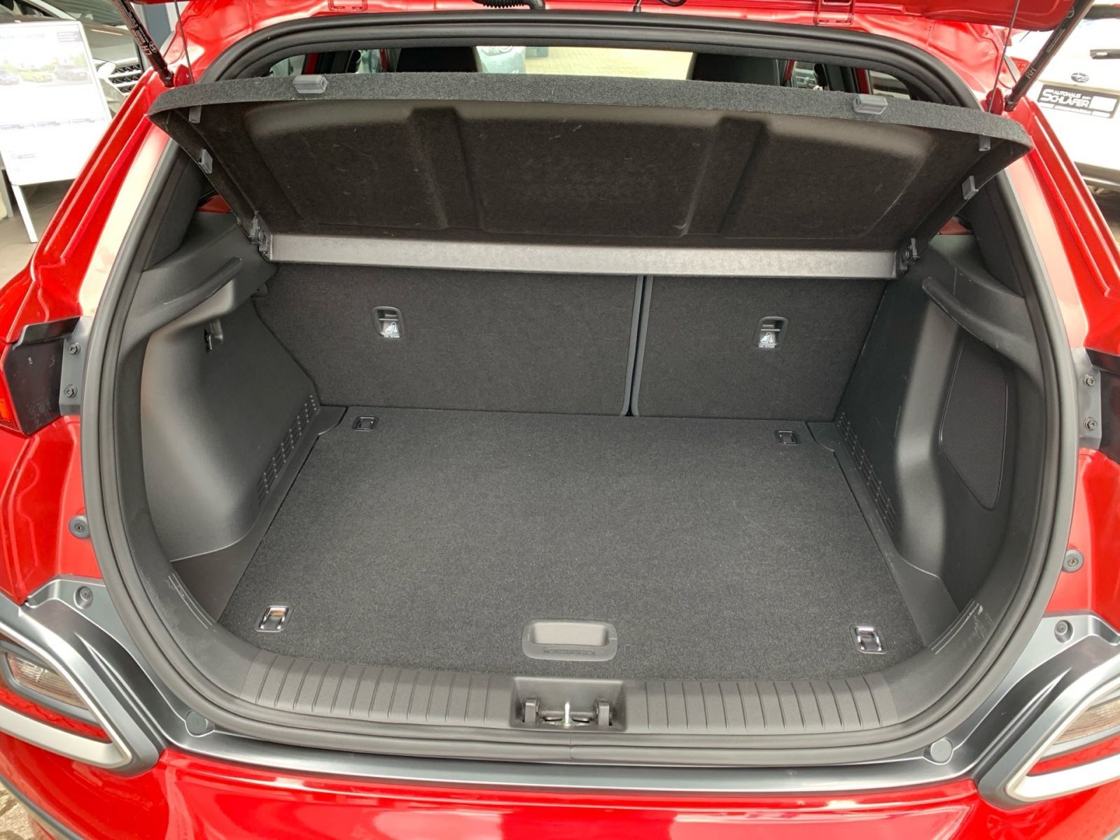 Fahrzeugabbildung Hyundai KONA 1.6 T-GDI Unique Plus Leder LED