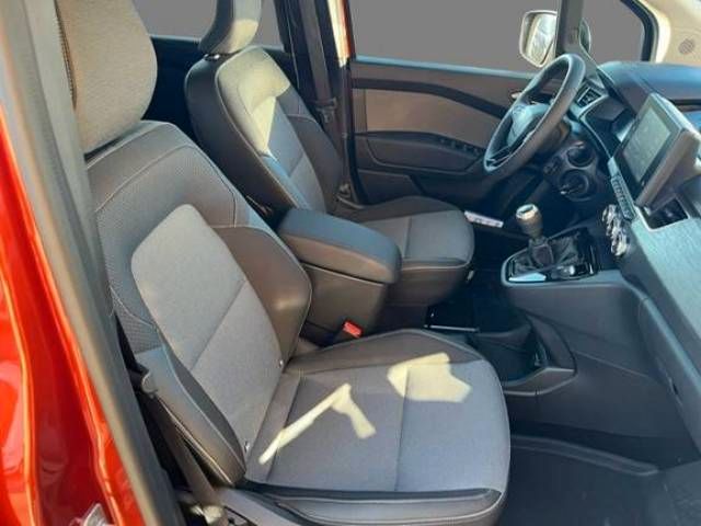 Fahrzeugabbildung Renault KANGOO PKW GRAND EQUILIBRE TCe 130 7- Sitzer