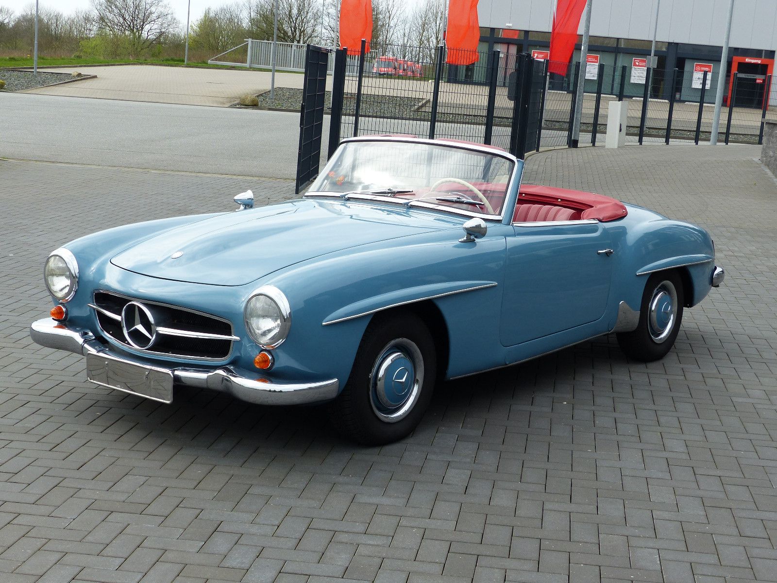 Fahrzeugabbildung Mercedes-Benz 190 SL