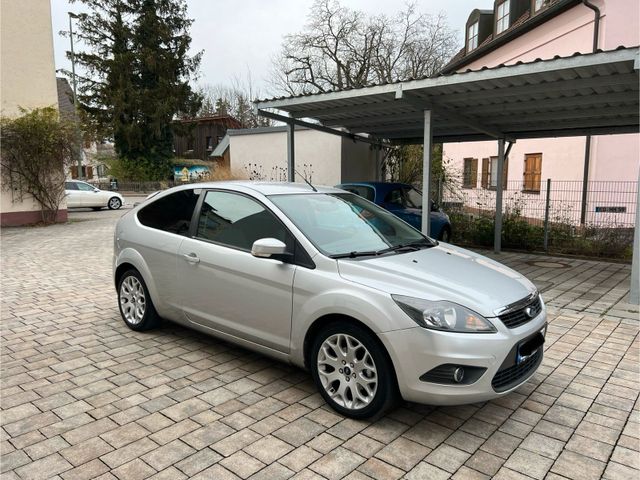 Ford Focus 1.6 2009