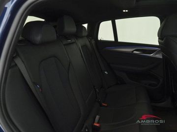 BMW X4 - 11