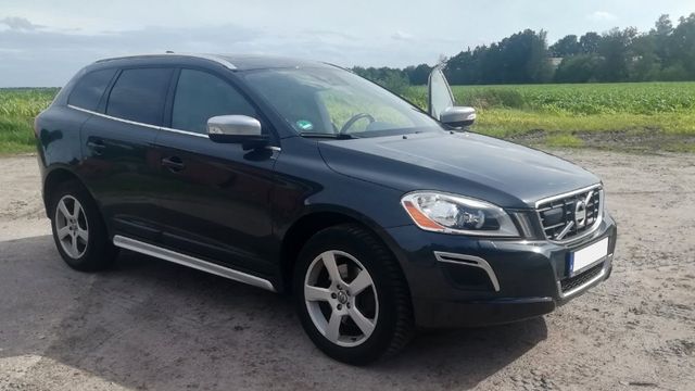 Volvo XC 60 2.4 R-Design