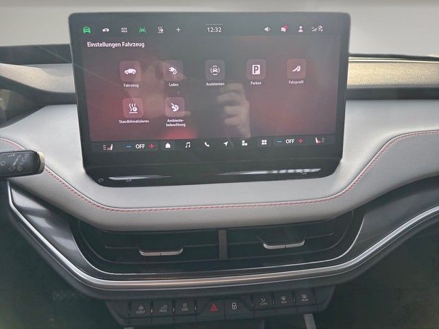 Fahrzeugabbildung SKODA Elroq 85 First Edition+AHK+NAVI+BHZ FRONT+MASSAG