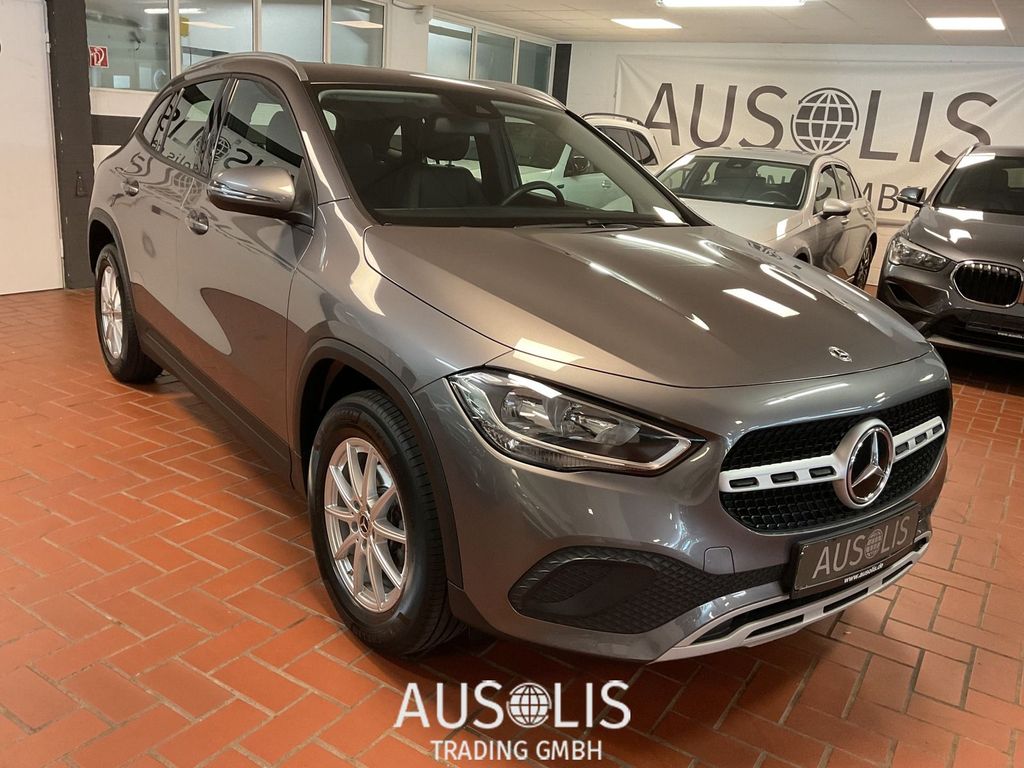 2022 Mercedes-Benz GLA 180