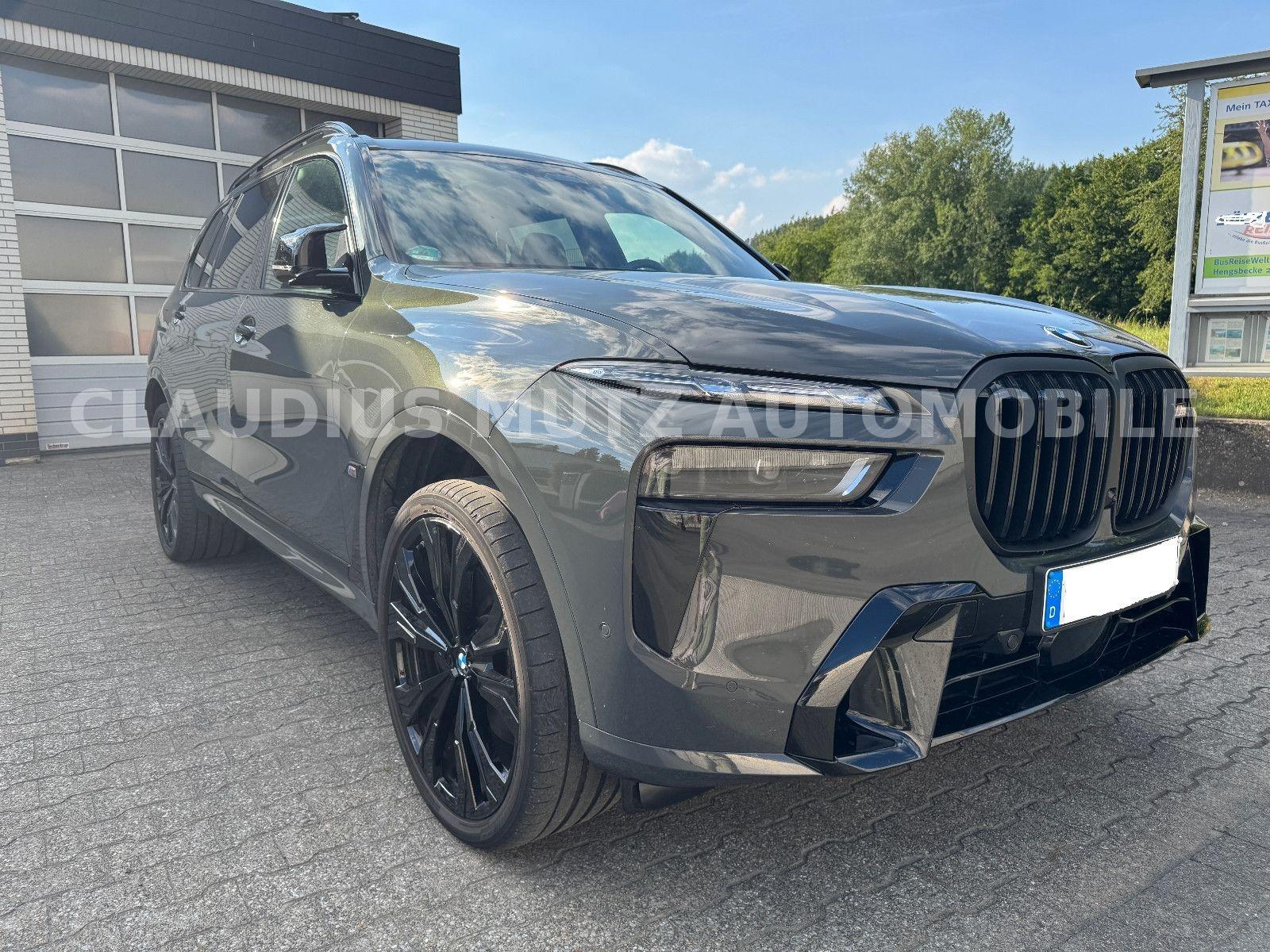 BMW X7 M60i xDrive ° 23" ° CARBON ° B&W °°° FULL °°°