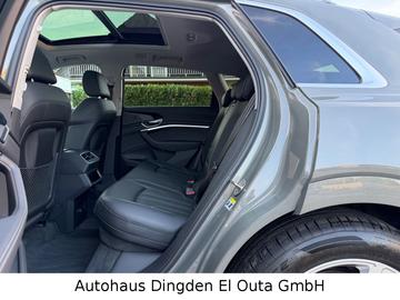 2023 AUDI Q8 — миниатюра 14