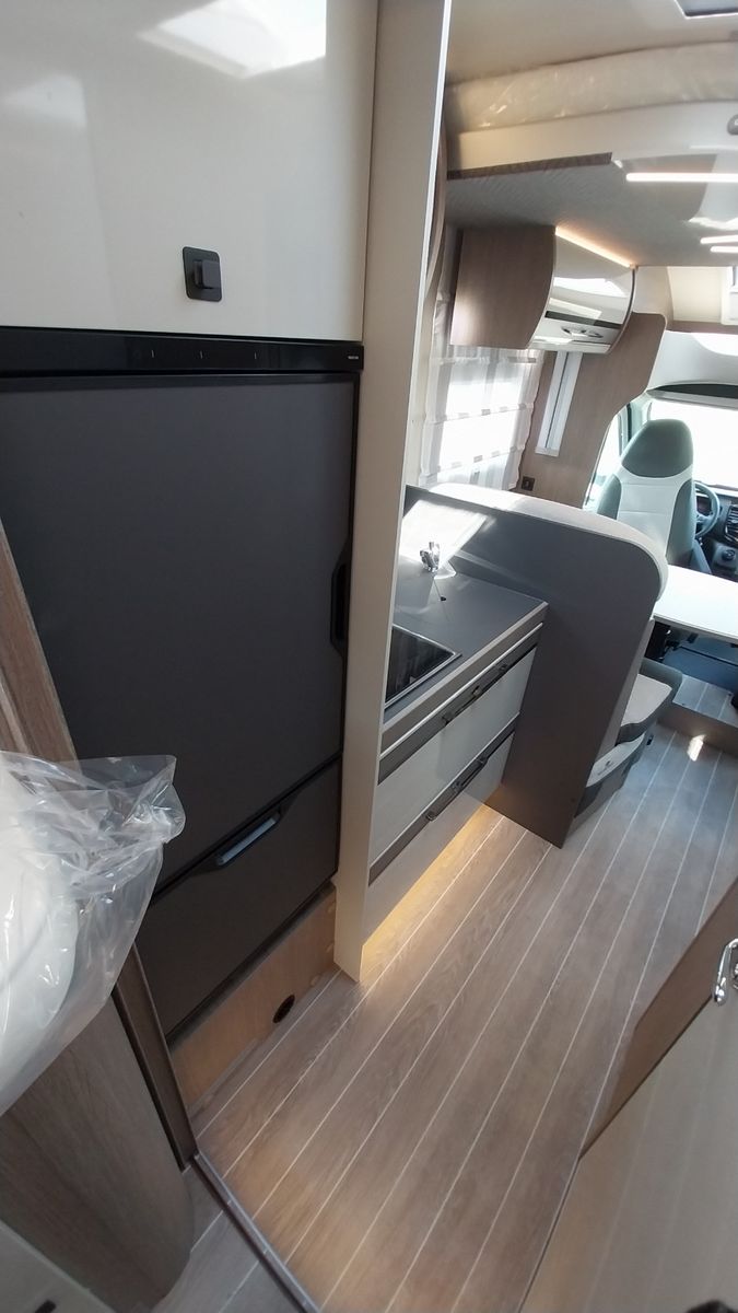 Fahrzeugabbildung Roller Team Zefiro 285 TL 2026 - Automatik 6.702€ sparen!
