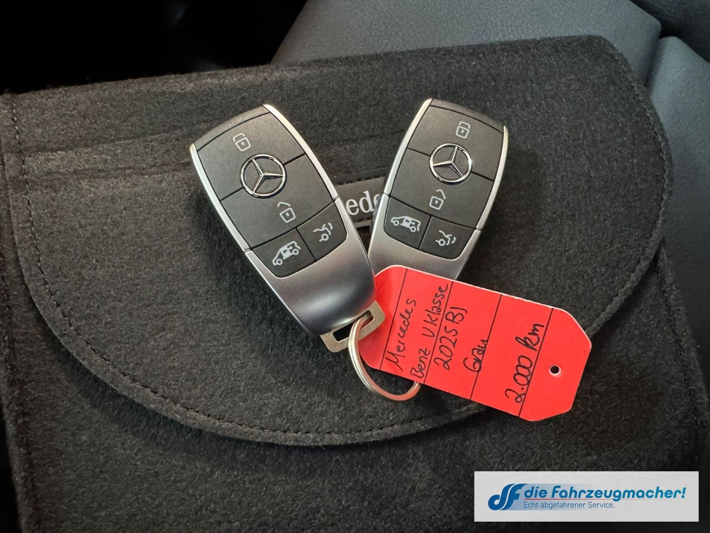 Fahrzeugabbildung Mercedes-Benz V 250 d 4MATIC AVANTGARDE lang LuftF. Pano 360 A