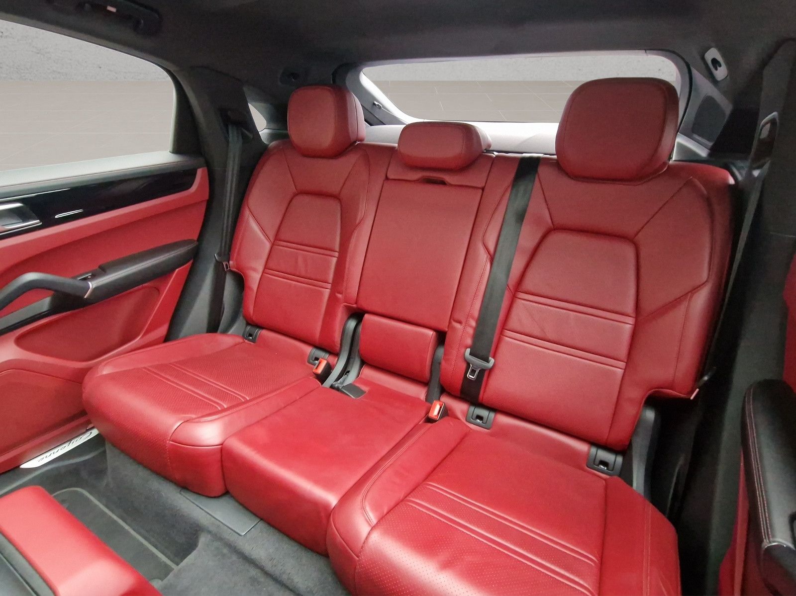 Porsche Cayenne Coupe APPROVED Chrono Luft Pano 360° 21z foto 15
