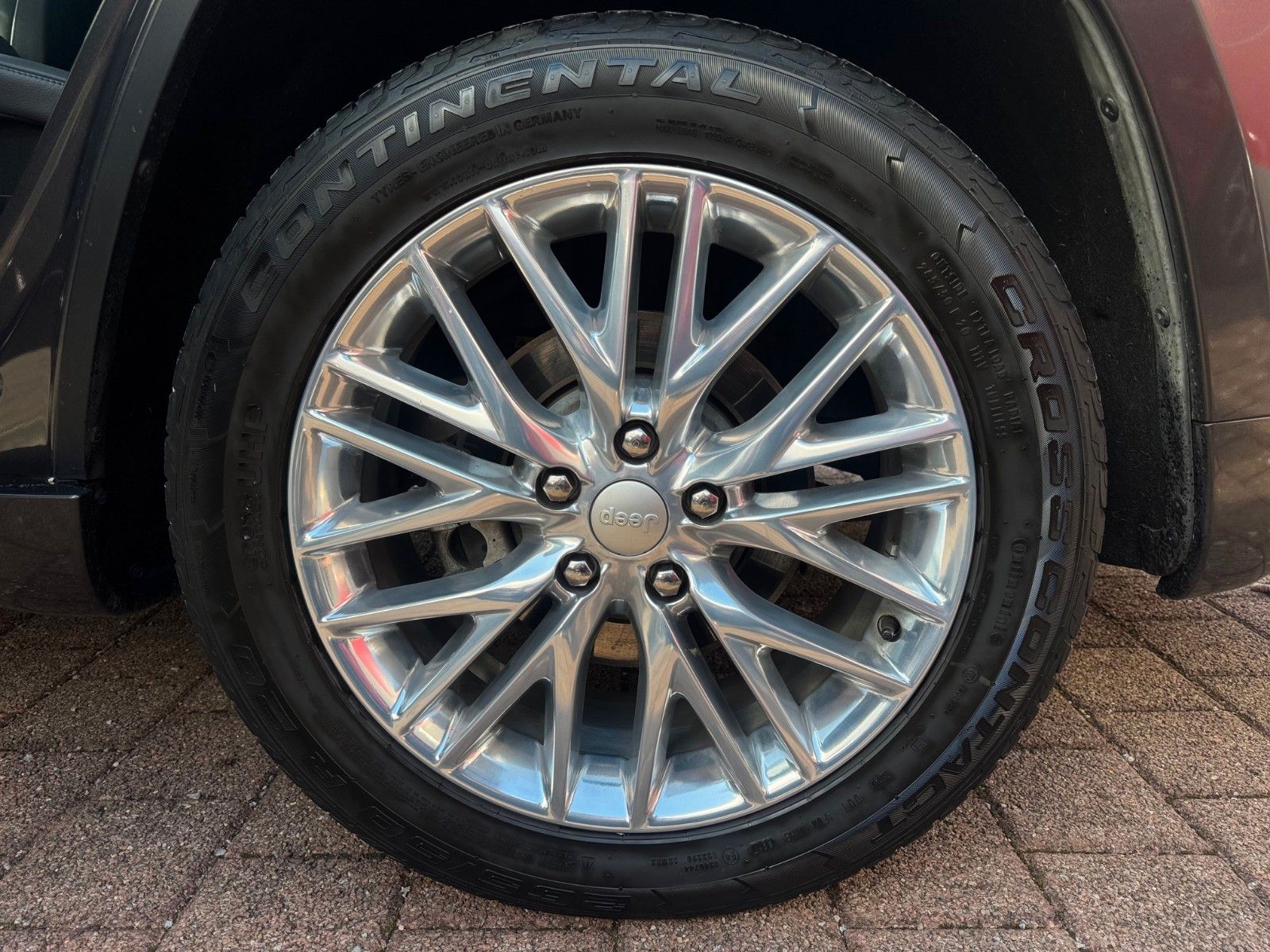 Fahrzeugabbildung Jeep Grand Cherokee 3.0 CRD Summit AHK Memory