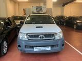 Toyota Hilux 2.5 D-4D 2WD 2p. Chassis & Cab 2010 - gebrauchte Toyota Hilux aus dem Jahr 2010