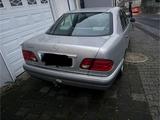 Mercedes-Benz Mercedes e 200 - Mercedes-Benz C 200 mit LPG-Antrieb