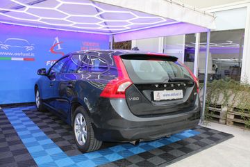 Volvo V60 - 11
