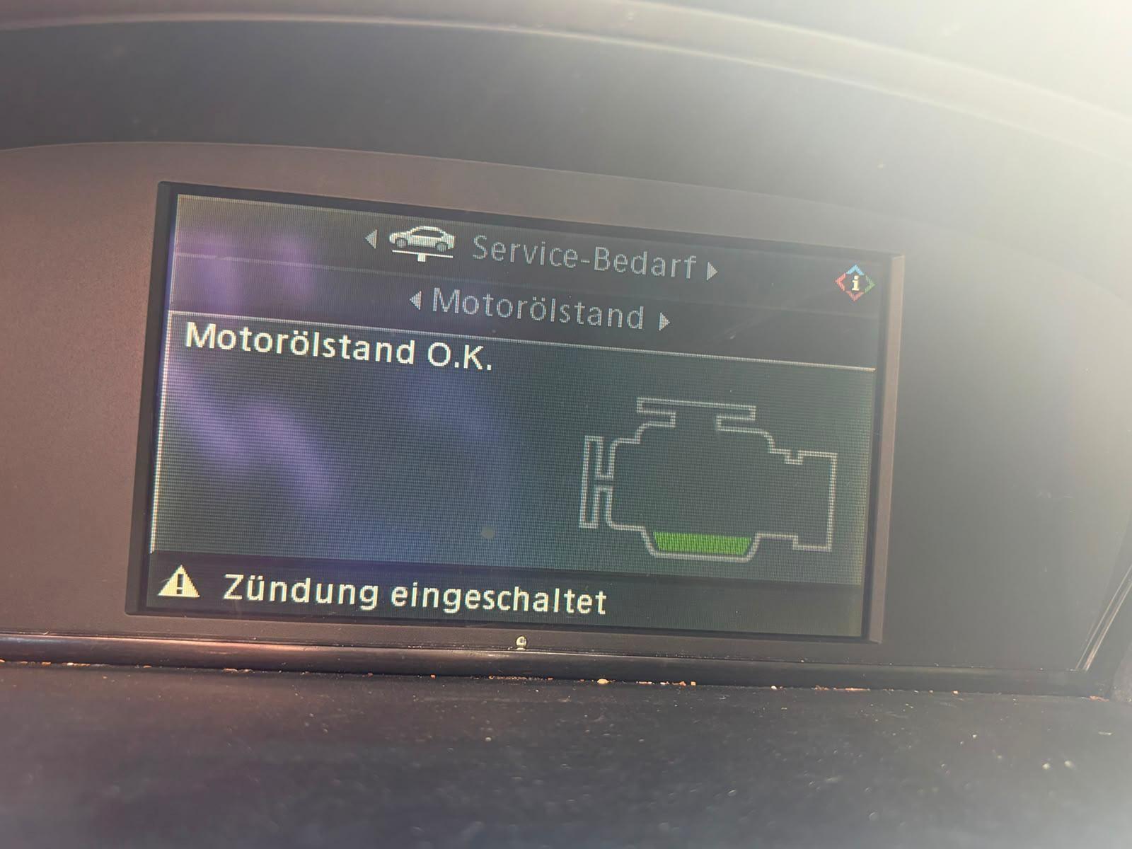 BMW 523 2007 — photo 13