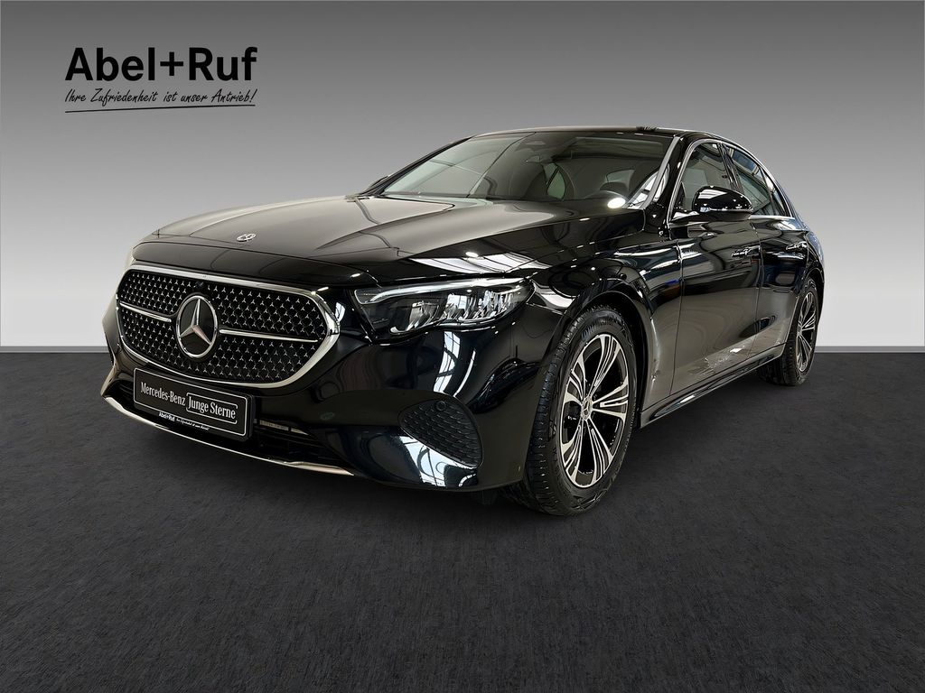 Image of Mercedes-Benz E 200