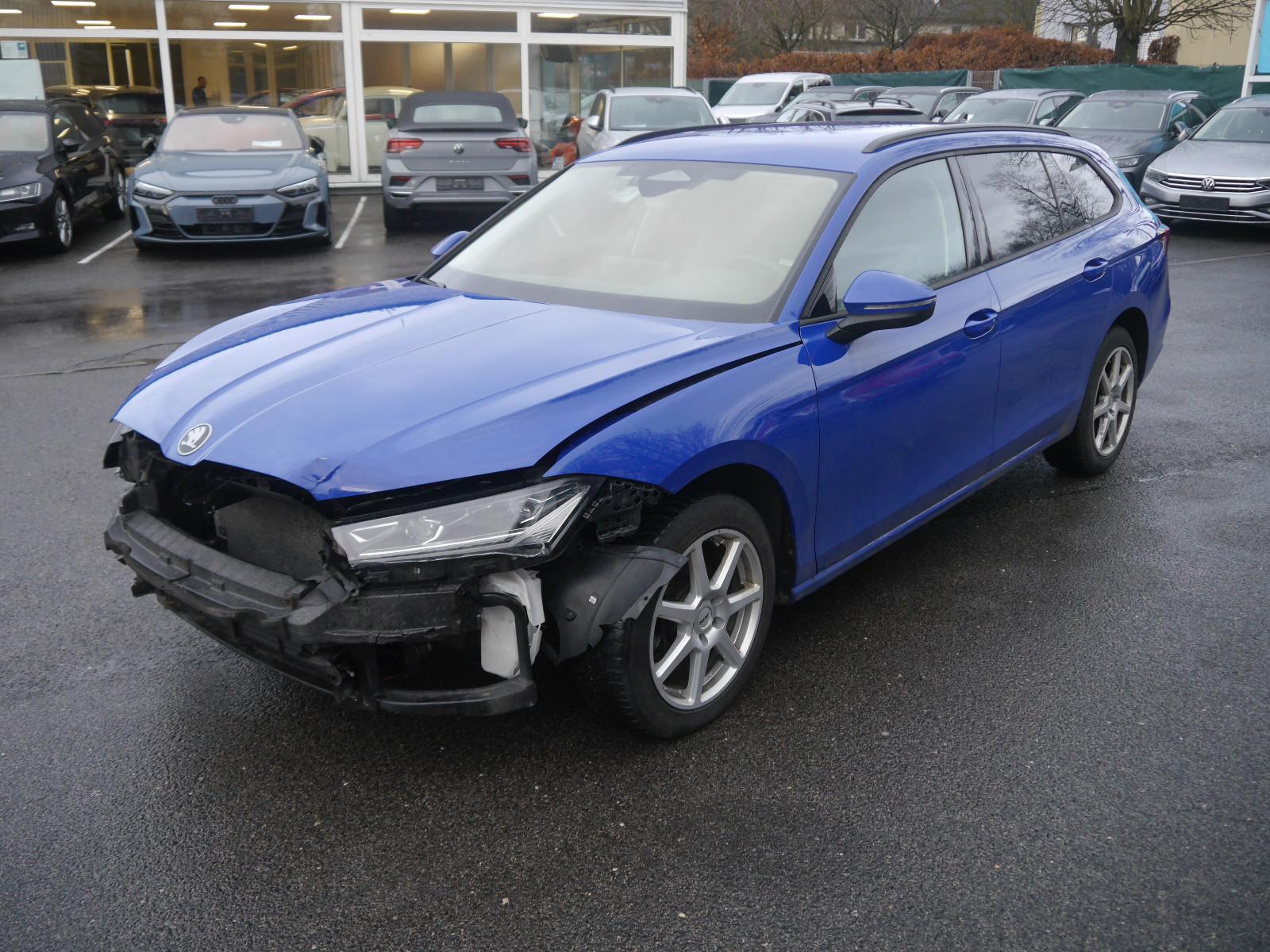 Skoda Superb Combi 2.0 TDI DSG Selection neues MODELL