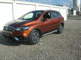 Suzuki SX4 S-Cross 4x4-Navi-Pano-Leder-AHK-PDC - Suzuki SX4 mit Diesel-Antrieb: Allradantrieb