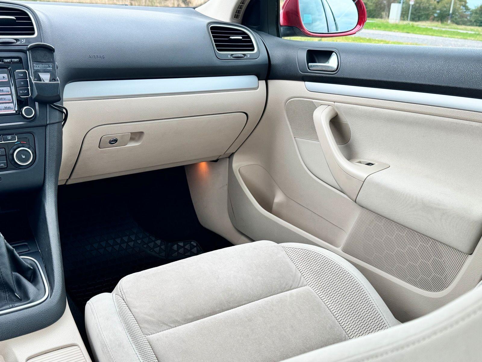 Volkswagen Golf 2010 — photo 12