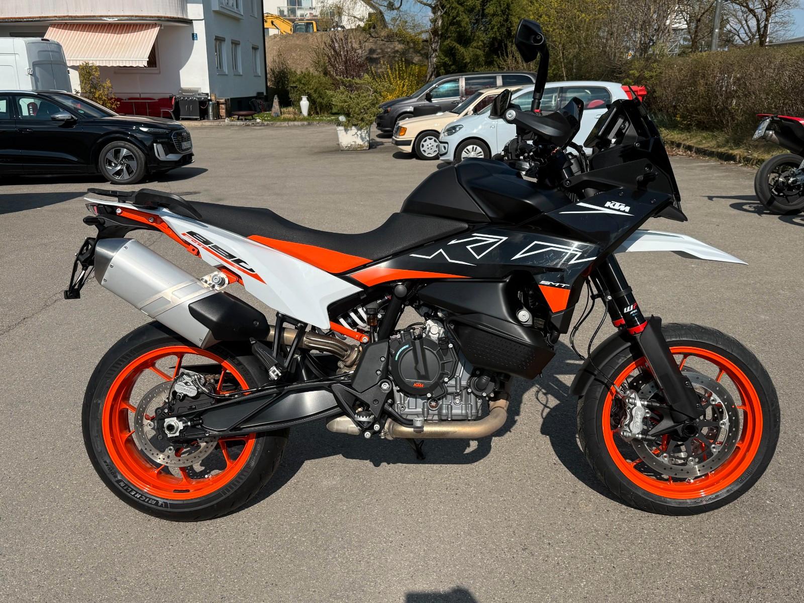 KTM 890 SMT