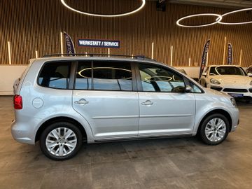 MYAUTOCENTER – Gebraucht- und Jahreswagen mit Werkstattservice in Pfaffenhofen Volkswagen Touran Comfortline BMT *1.HAND*AHK*TEMPO*KLIMA*