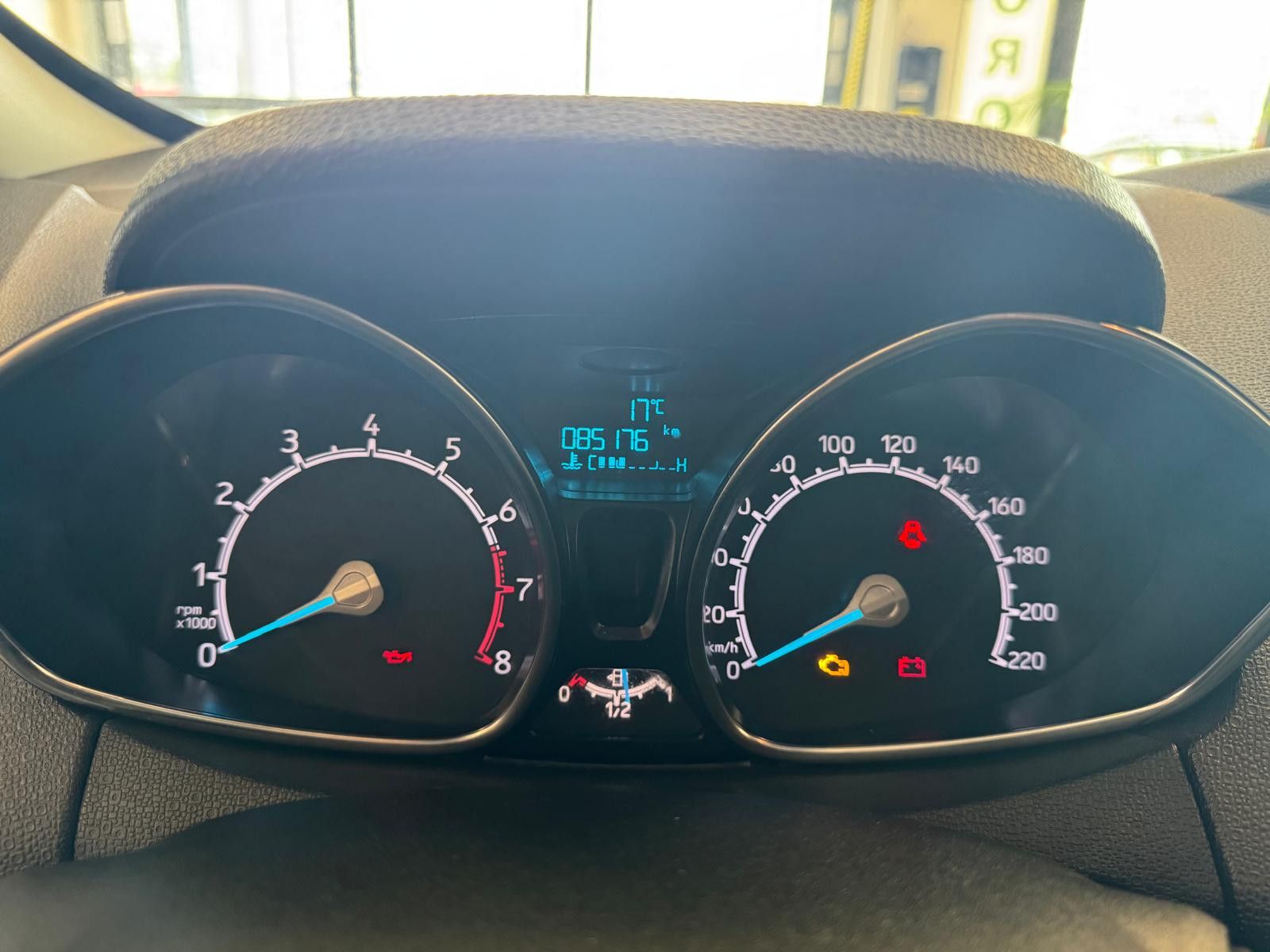 Fahrzeugabbildung Ford EcoSport Trend / AHK/ NAVI/ KAMERA/ GARANTIE