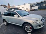 Volkswagen Vw Touareg 2,5 Diesel - Volkswagen Touareg mit Diesel-Antrieb: Automatik, 2.5