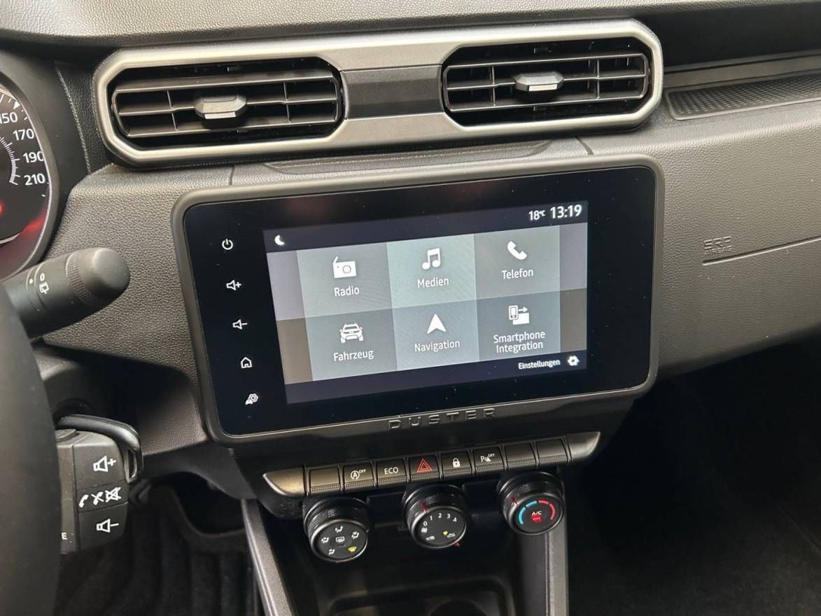 Fahrzeugabbildung Dacia DUSTER Expression TCe 130