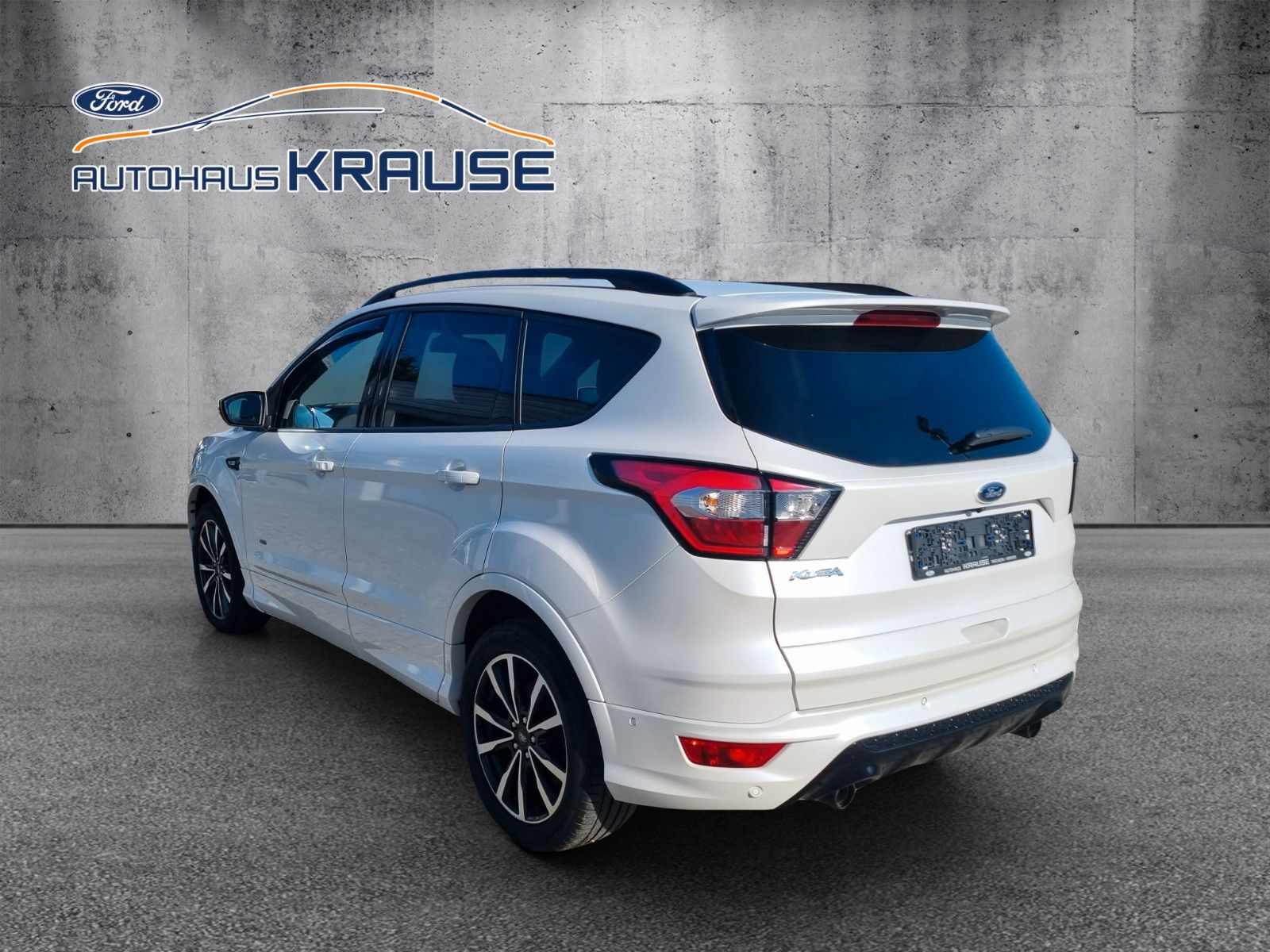 Fahrzeugabbildung Ford Kuga ST-Line 4x4