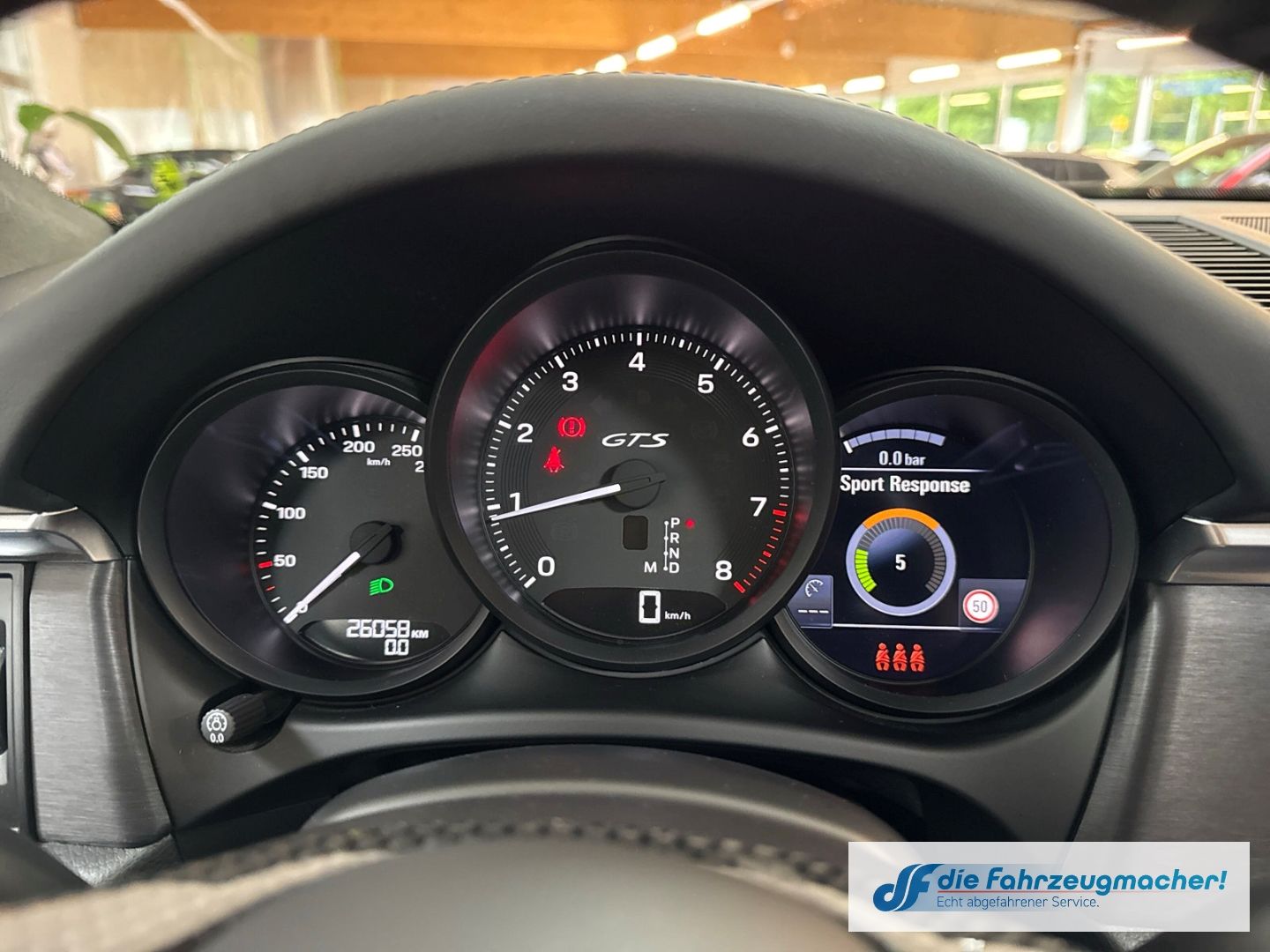 Fahrzeugabbildung Porsche Macan GTS Luftfederung AD Niveau Approved*2028 E