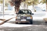 Mercedes-Benz W124 E 230  - Mercedes-Benz E 230: W124