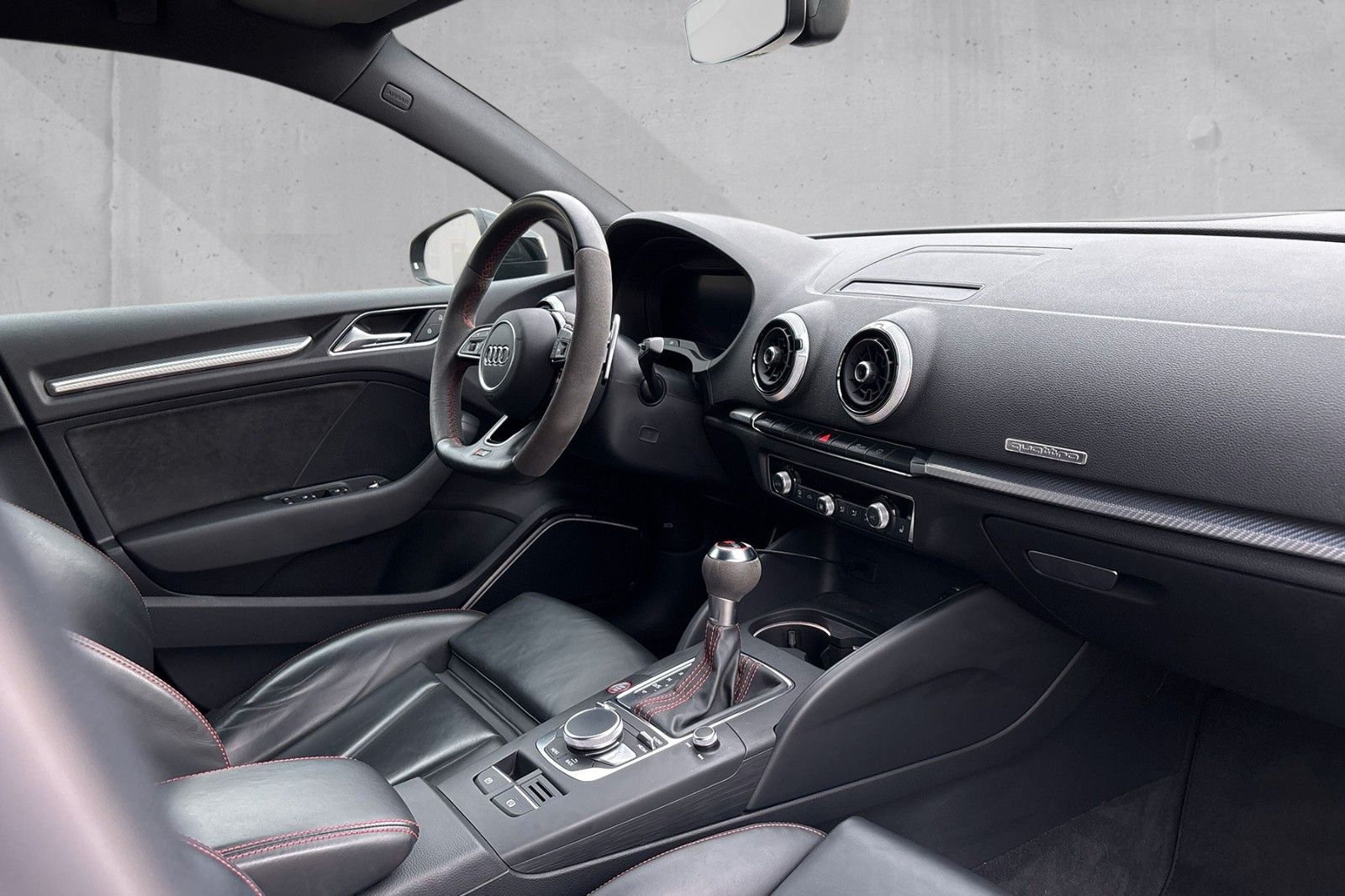 Fahrzeugabbildung Audi RS3 Limousine*RS-Schale & AGA*Virtual*280kmh*B&O