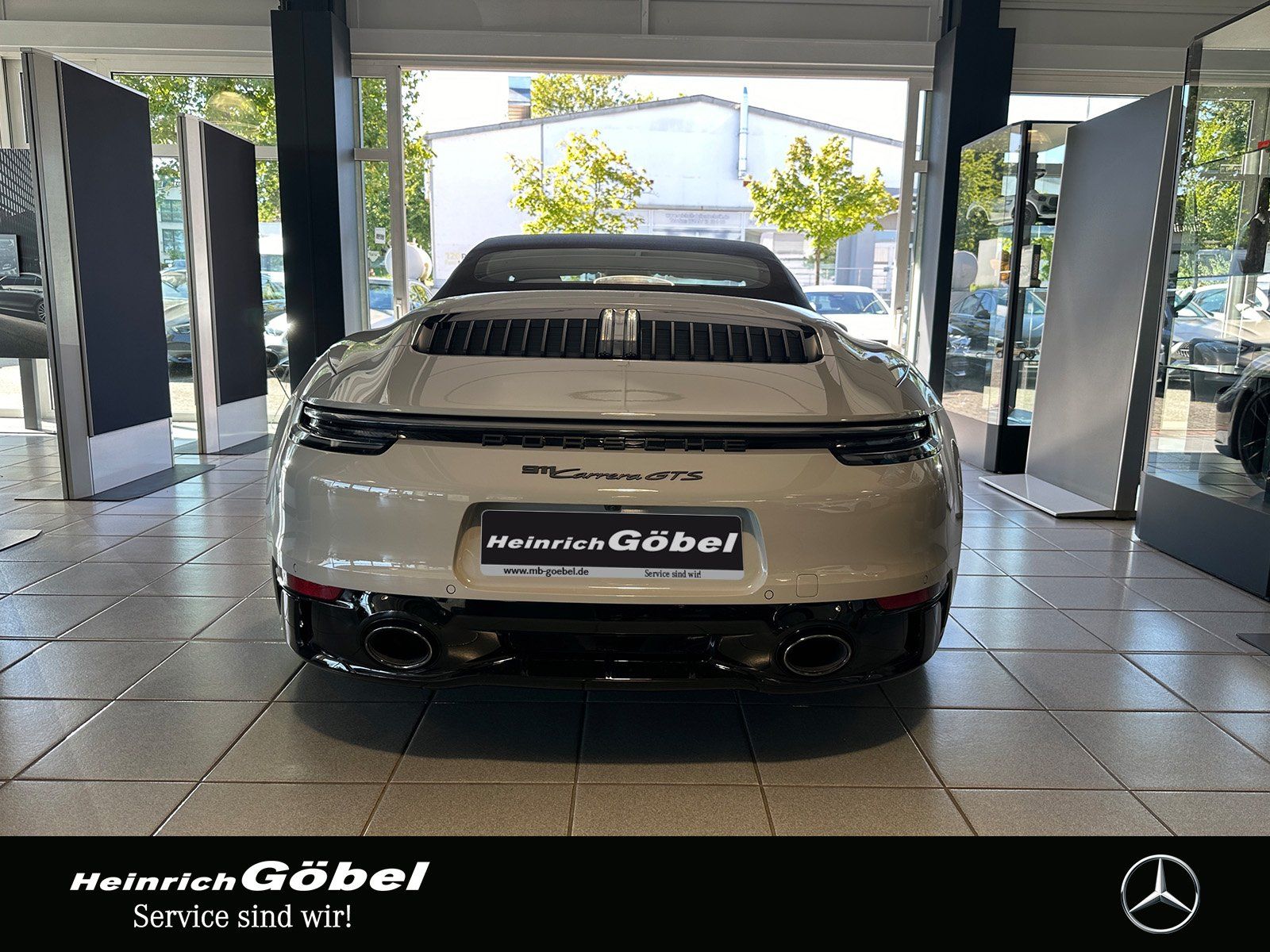 Fahrzeugabbildung Porsche 911 Carrera GTS Liftsystem, Hinterachslenkung