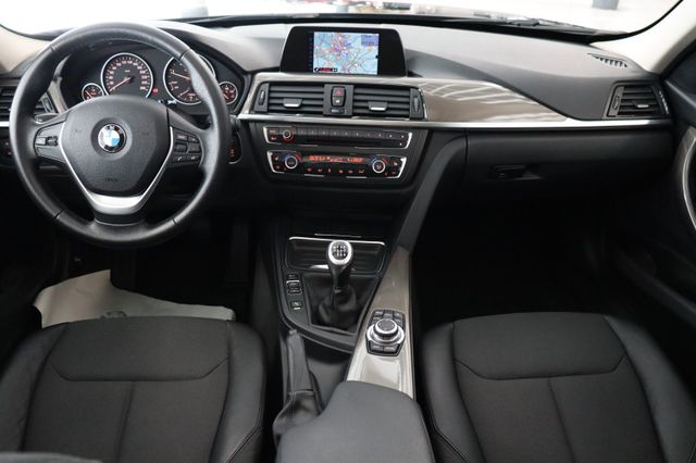 Fahrzeugabbildung BMW 320d Touring Modern Line PDC|SHZ|XENON|NAVI|