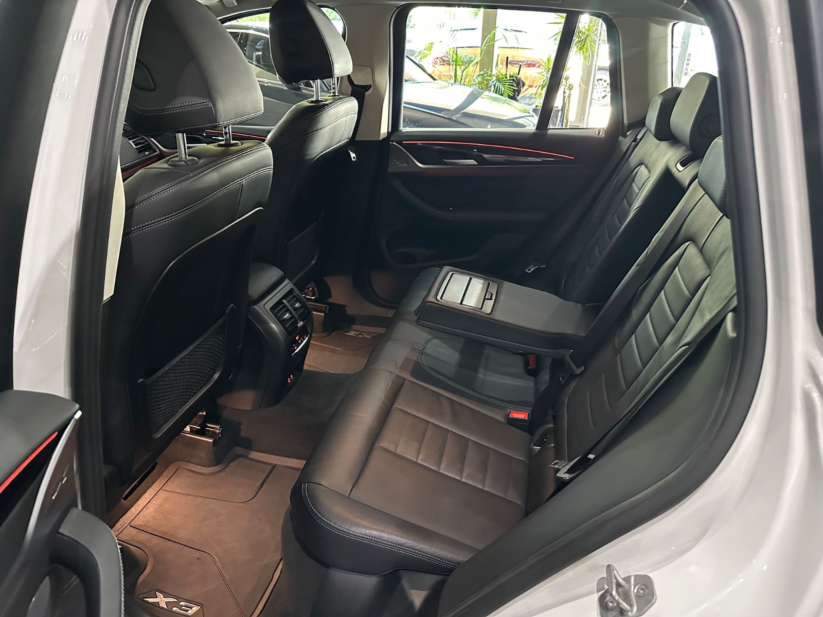 BMW X3 xDrive 20 d / KAMERA /LEDER / Sitzklima / LED foto 19
