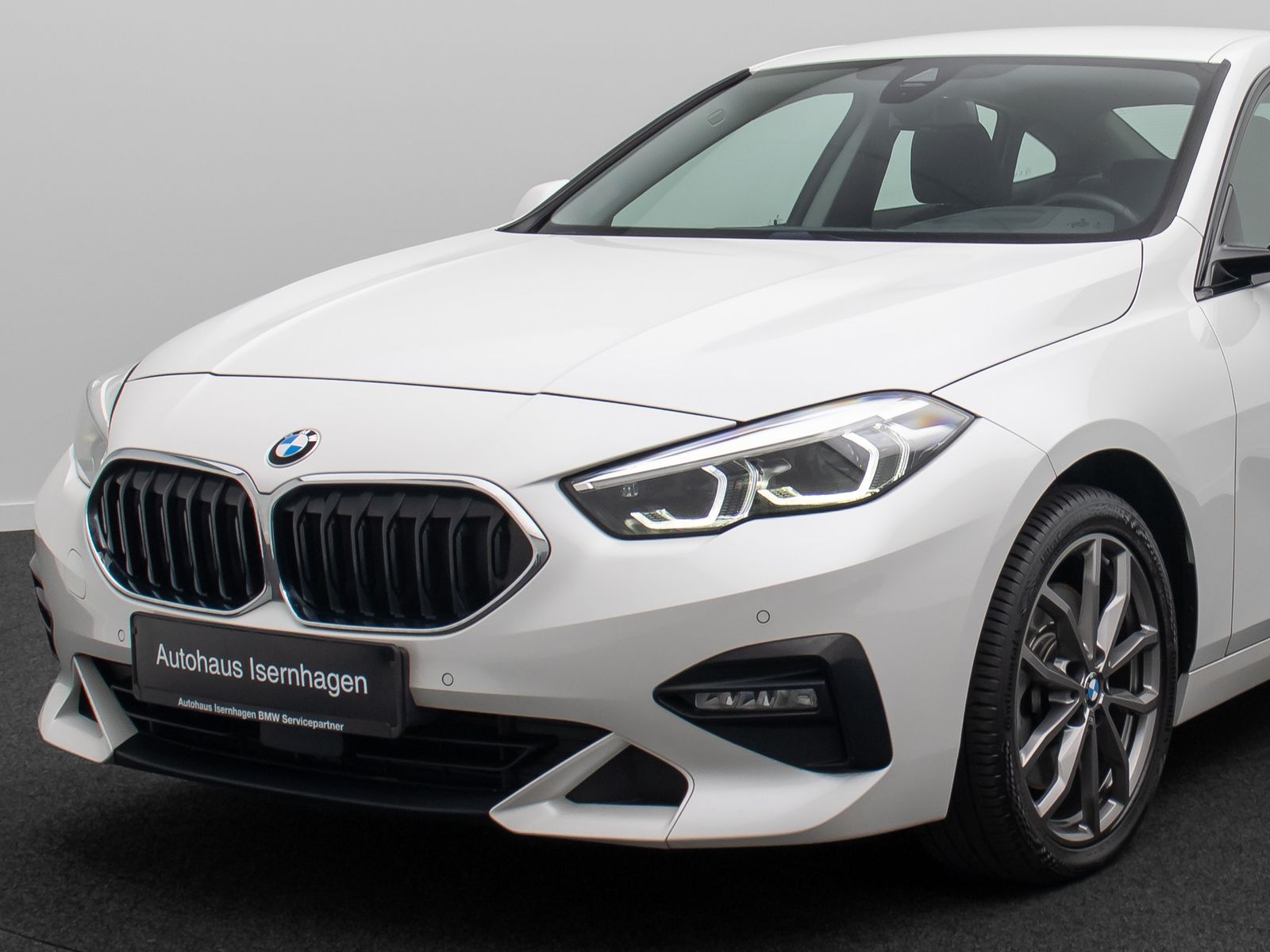 Fahrzeugabbildung BMW 220d Gran Coupé Sport Line HUD DAB Alarm Komfort