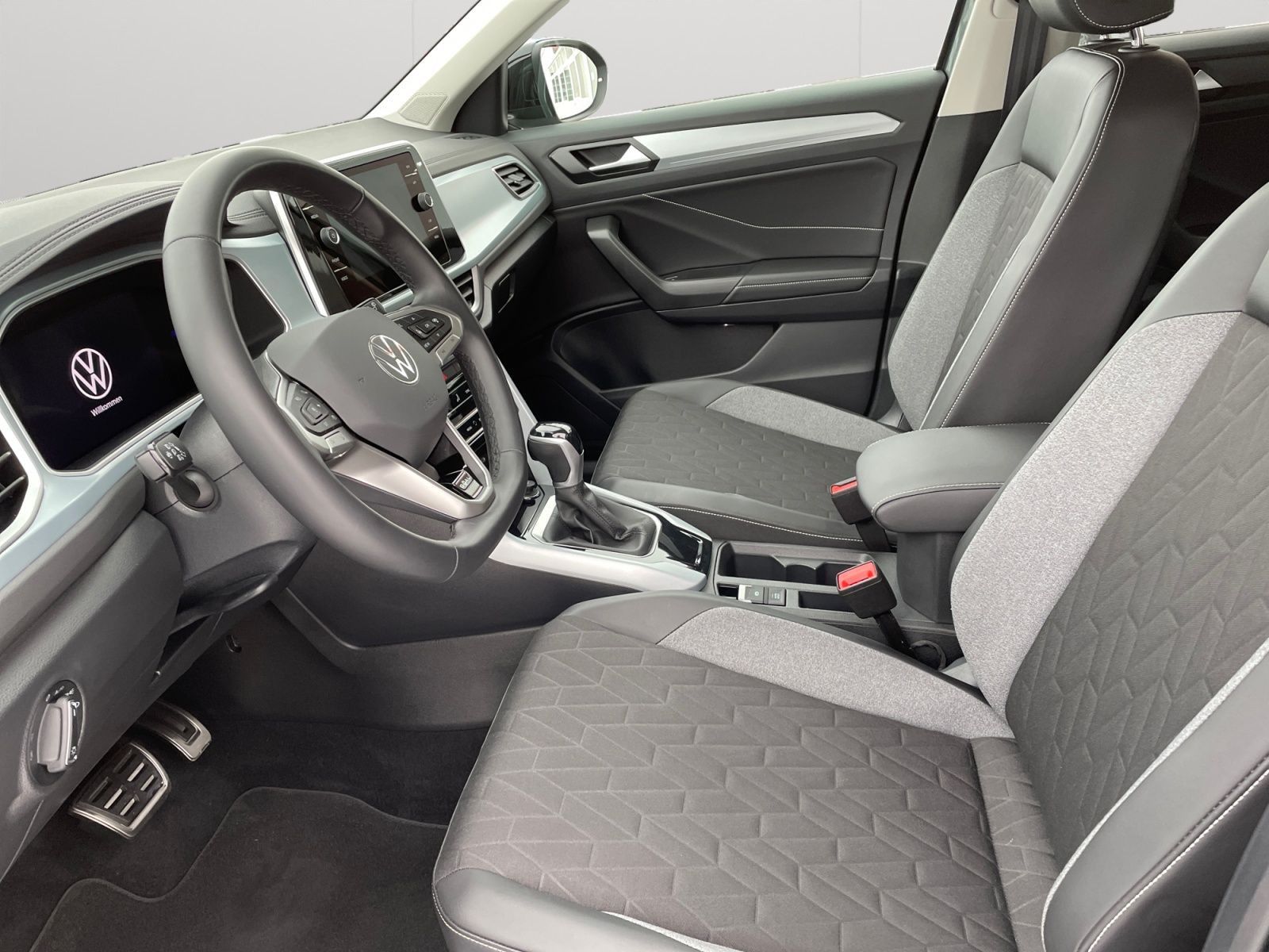 Volkswagen T-Roc - Bild 9