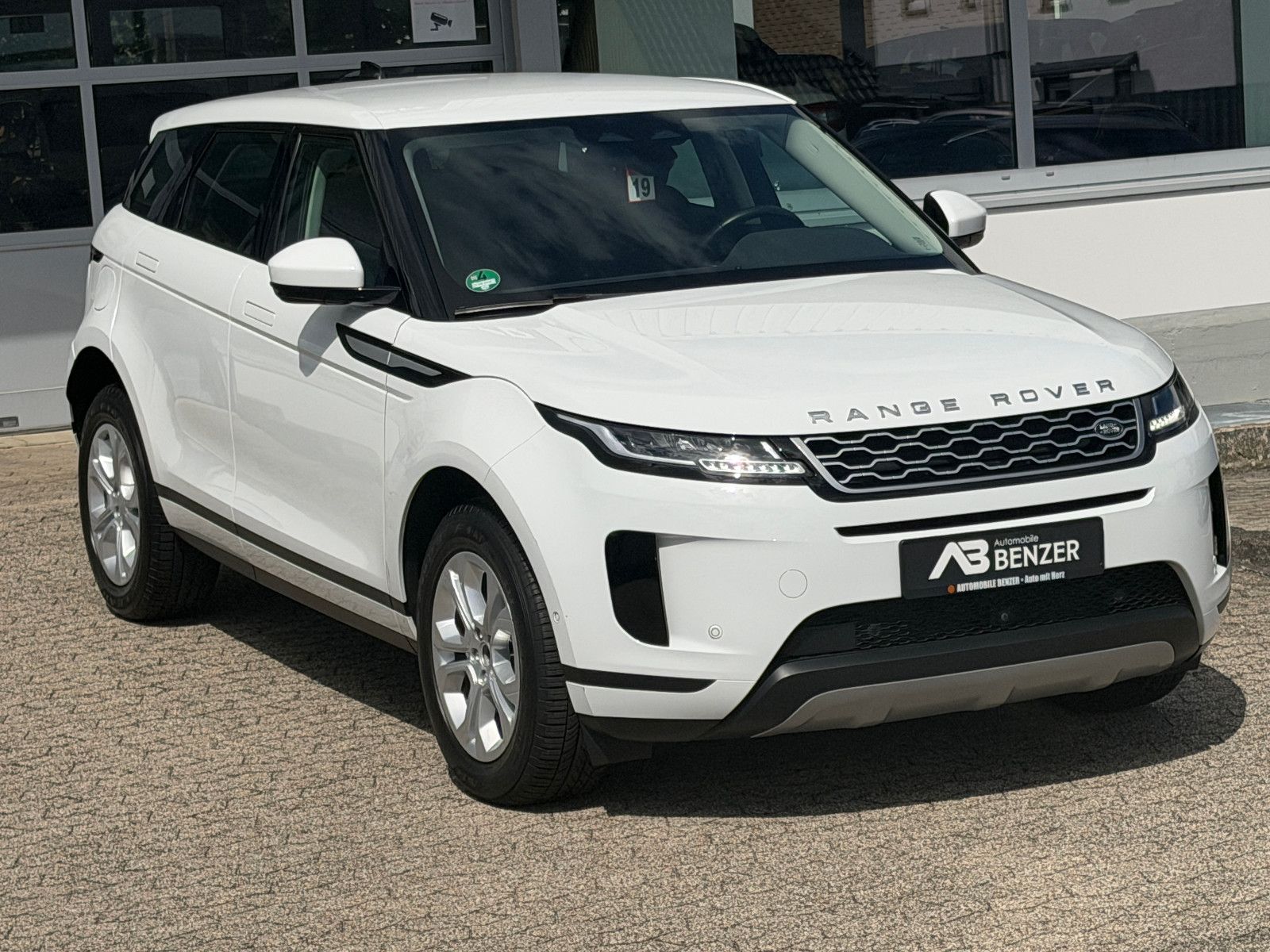 Fahrzeugabbildung Land Rover Range Rover Evoque S Hybrid/P300/360°/APPLE/NAVI