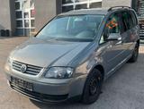 Volkswagen Touran 1.6 Trendline Klimaautomati*TMP*AHK*EURO4 - gebrauchte VW Touran aus dem Jahr 2003