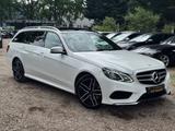 Mercedes-Benz E 220 AMG BlueTec 4Matic 2.Hand*TÜV NEU*Pano*AHK - Mercedes-Benz E 220: 4matic