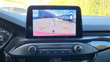 Fahrzeugabbildung Ford Focus Turnier ST-Line