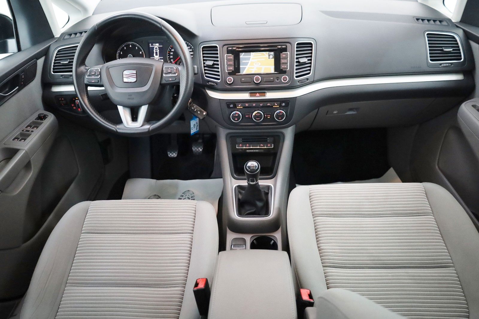 Fahrzeugabbildung SEAT Alhambra Style,Navi,Kamera,Panorama,DAB ,SH, +WR