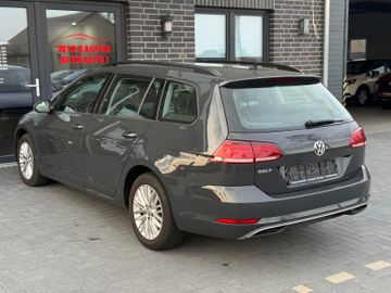 Volkswagen Golf - 5