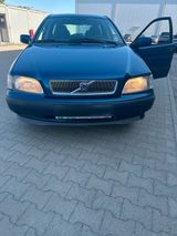 Volvo V40 1,8i TÜV 09.25 - Volvo V40 aus 1999